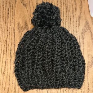 Knitted bulky hat